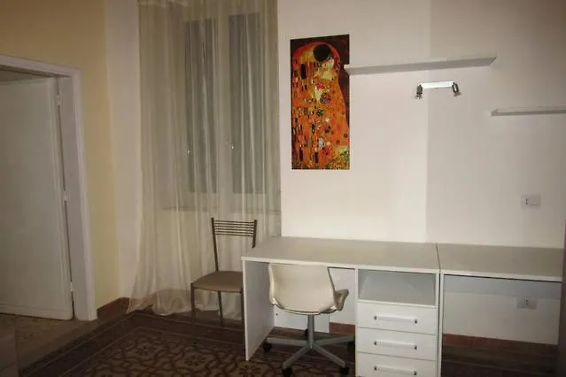 Hotel I Tesori Del Centro Storico - Zona Via Della Cupa Perugia 0*,  Italia